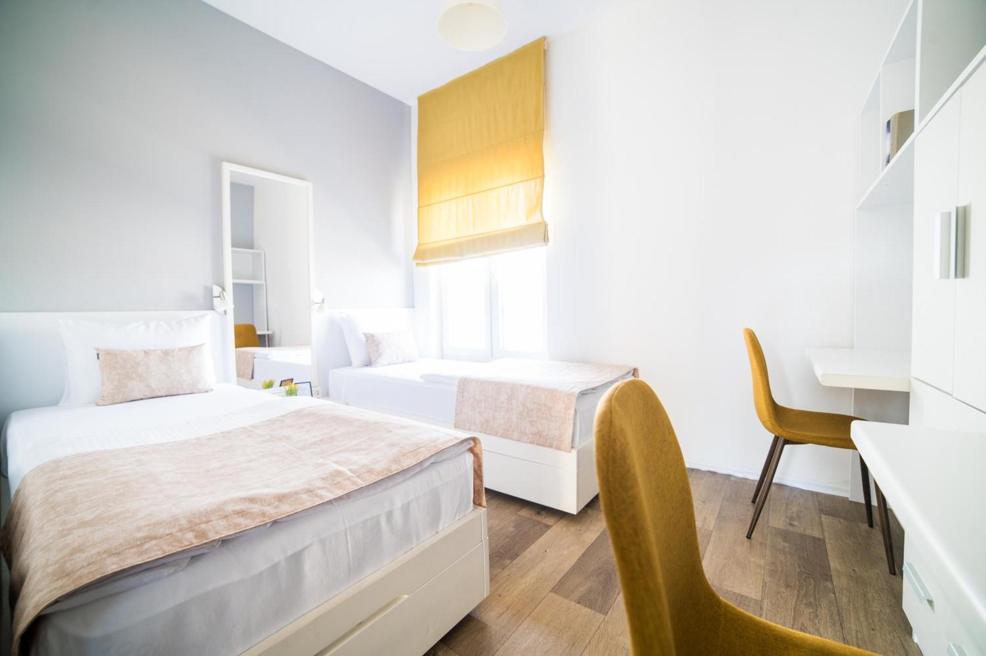 University Hotel Dorrah Tuzla Exterior photo